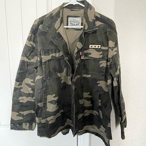 Women’s Levi Strauss Camo Jacket
